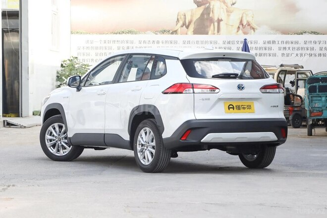 Toyota Corolla Cross 2025, 0 km - 2.0 л - Bakı