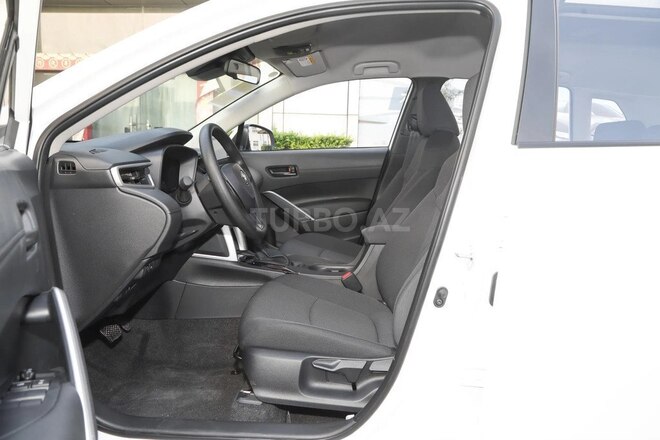 Toyota Corolla Cross 2025, 0 km - 2.0 л - Bakı