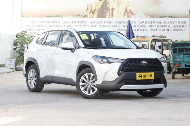 Toyota Corolla Cross 2025, 0 km - 2.0 л - Bakı