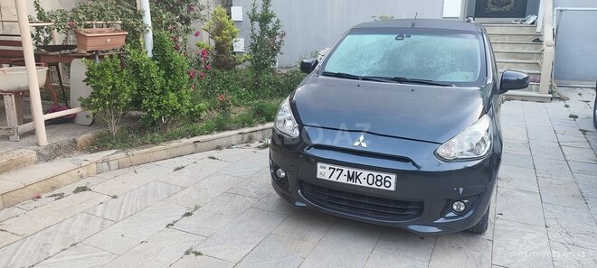 Mitsubishi Mirage-1
