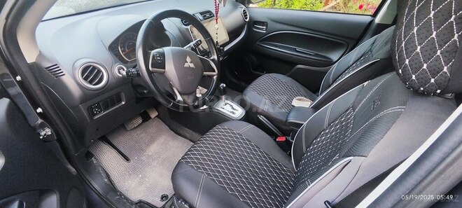 Mitsubishi Mirage-7