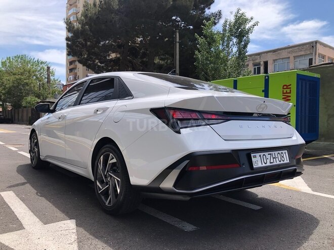 Hyundai Elantra 2024, 18,000 km - 1.5 l - Bakı