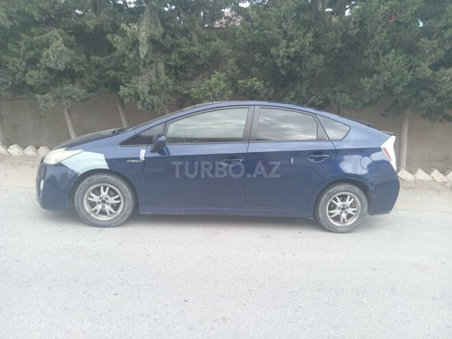 Toyota Prius 2010, 443,513 km - 1.8 л - Bakı