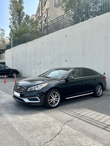 Hyundai Sonata-5