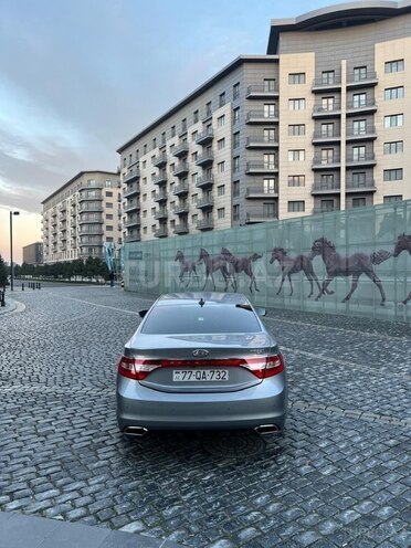 Hyundai Grandeur 2015, 240,000 km - 2.2 l - Bakı