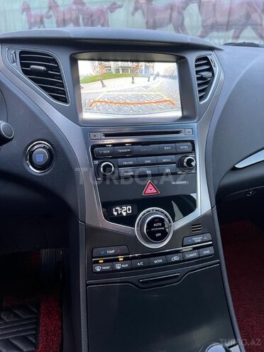Hyundai Grandeur 2015, 240,000 km - 2.2 l - Bakı