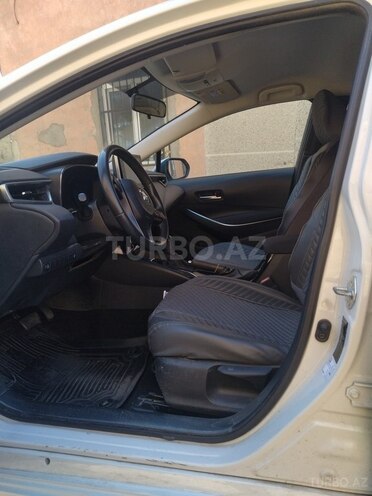 Toyota Corolla 2021, 70,000 km - 1.6 l - Bakı