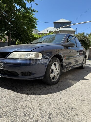 Opel Vectra 2000, 238,000 km - 2.0 л - Bakı
