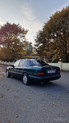 Mercedes E 250 1995, 500,000 km - 2.5 л - Masallı