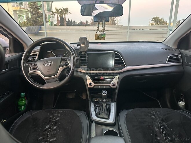 Hyundai Avante 2016, 131,000 km - 1.6 l - Bakı