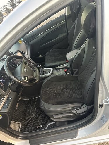 Hyundai Avante 2016, 131,000 km - 1.6 l - Bakı