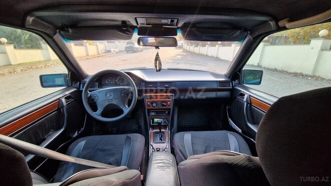 Mercedes E 250 1995, 500,000 km - 2.5 л - Masallı