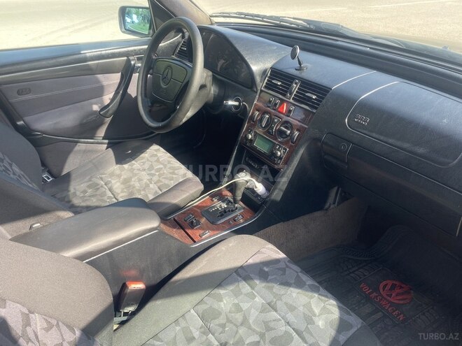 Mercedes C 220 d 1999, 359,658 km - 2.2 л - Sumqayıt