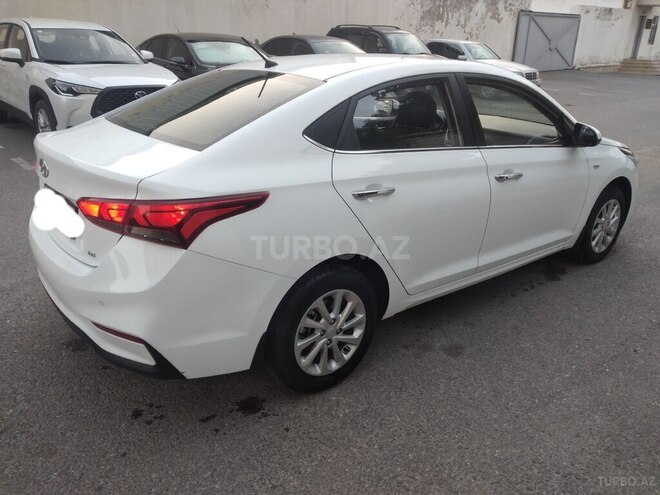 Hyundai Accent 2018, 109,000 km - 1.6 л - Bakı