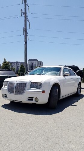 Chrysler 300C 2005, 299,999 km - 5.7 l - Xırdalan