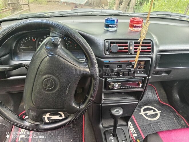 Opel Vectra 1994, 453,000 km - 2.0 l - Bakı