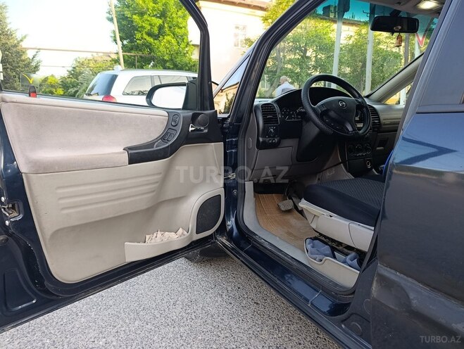 Opel Zafira 2002, 245,000 km - 1.8 l - Sumqayıt