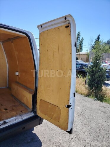 Ford Transit Connect 2011, 109,000 km - 1.8 l - Sumqayıt
