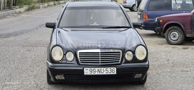 Mercedes E 240 1999, 390,870 km - 2.4 l - Bakı