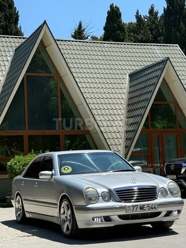 Mercedes E 240 2002, 143,000 km - 2.4 l - Bakı