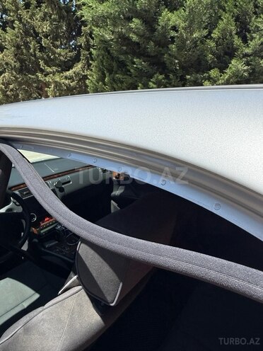 Mercedes E 240 2002, 143,000 km - 2.4 l - Bakı
