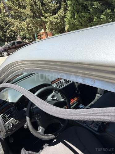 Mercedes E 240 2002, 143,000 km - 2.4 l - Bakı