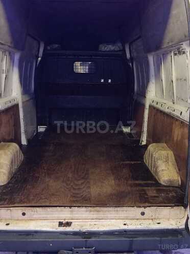 Ford Transit 2001, 136,482 km - 2.4 л - Ucar