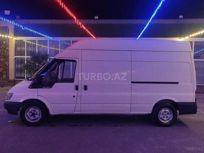 Ford Transit 2001, 136,482 km - 2.4 л - Ucar