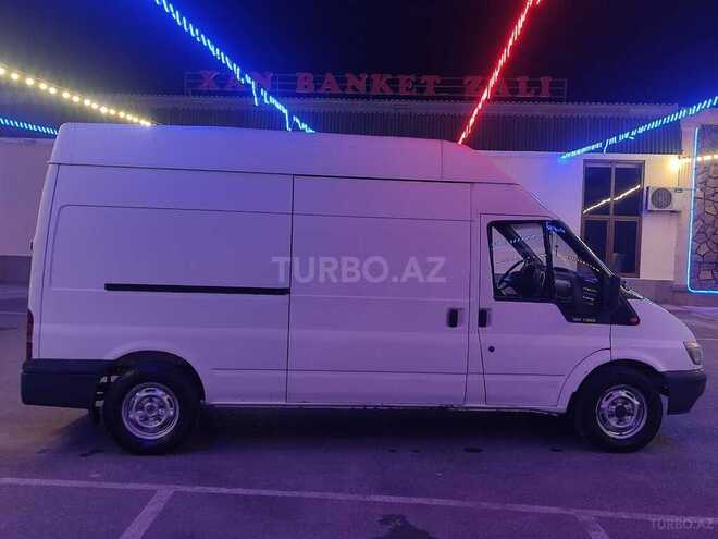 Ford Transit 2001, 136,482 km - 2.4 л - Ucar