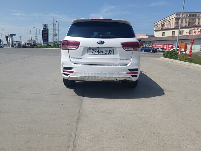 Kia Sorento-17
