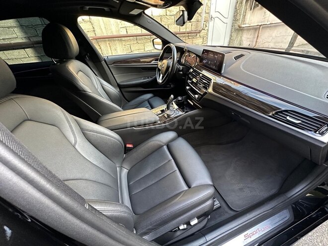 BMW 530 2018, 172,000 km - 2.0 л - Bakı