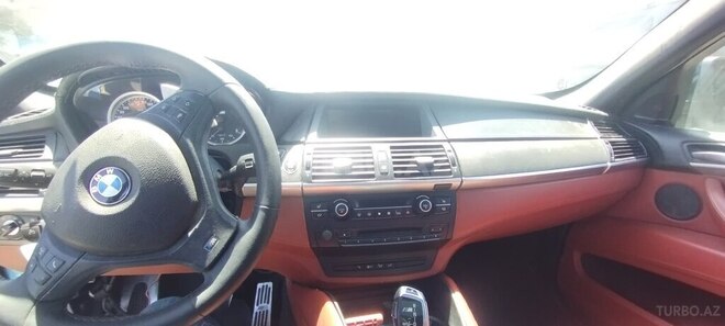 BMW X6 M 2010, 170,000 km - 4.4 l - Bakı