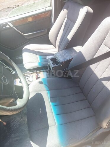 Mercedes E 200 1994, 450,000 km - 2.0 l - Bakı