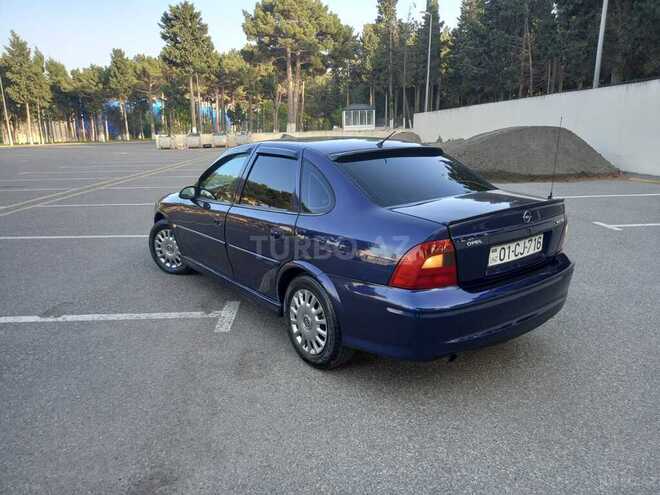 Opel Vectra 1999, 347,000 km - 1.6 l - Sumqayıt