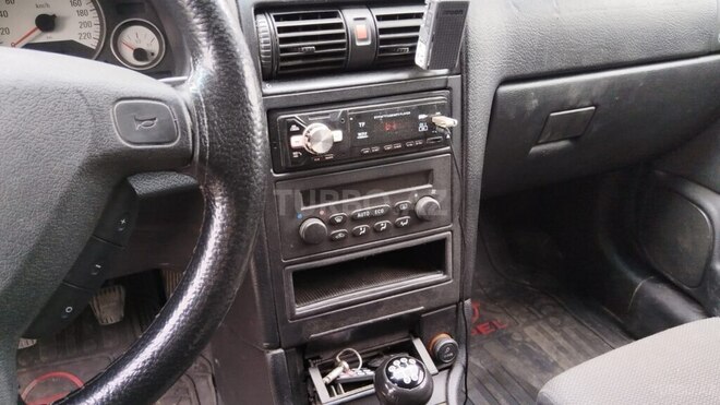 Opel Astra 2002, 232,000 km - 1.8 l - Göyçay