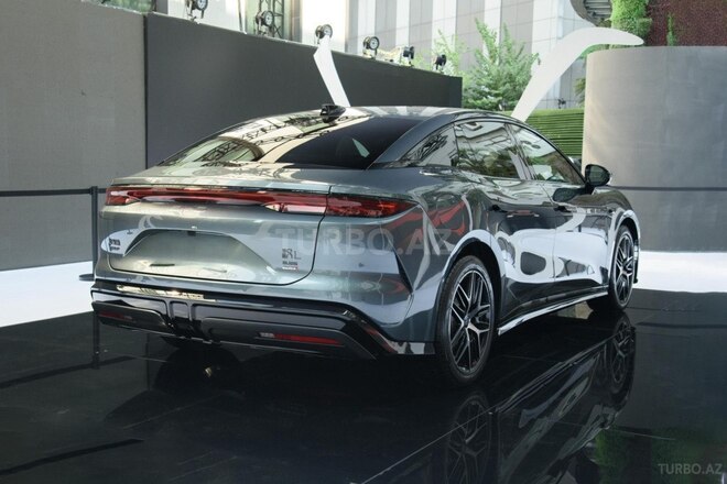 BYD Han L-2