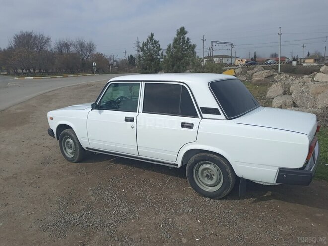 LADA (VAZ) 2107 2005, 88,000 km - 1.6 l - Bakı