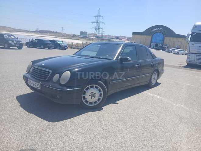 Mercedes E 220 d 2001, 555,699 km - 2.2 л - Bakı
