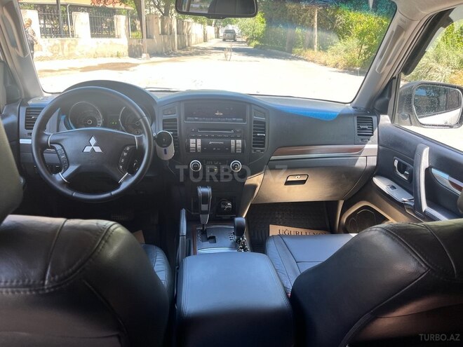 Mitsubishi Pajero 2008, 190,000 km - 3.0 l - Bakı