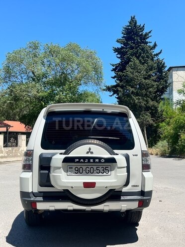 Mitsubishi Pajero 2008, 190,000 km - 3.0 l - Bakı