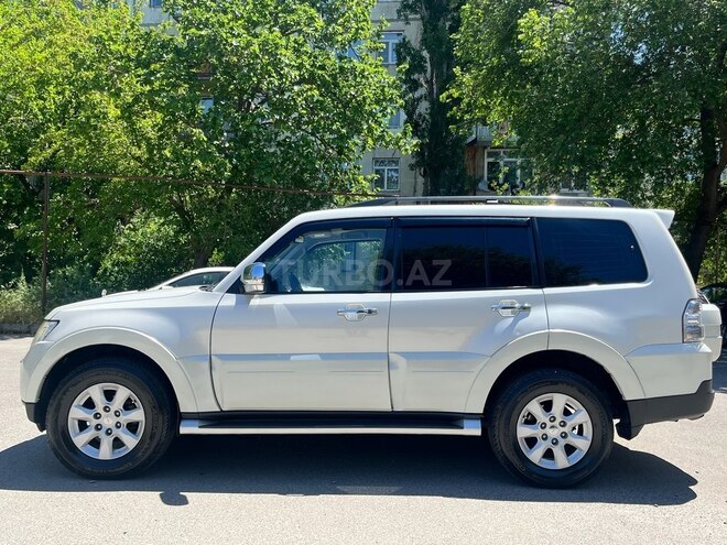 Mitsubishi Pajero 2008, 190,000 km - 3.0 l - Bakı