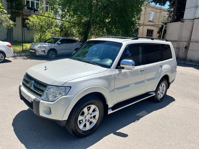 Mitsubishi Pajero 2008, 190,000 km - 3.0 l - Bakı