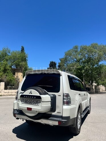Mitsubishi Pajero 2008, 190,000 km - 3.0 l - Bakı