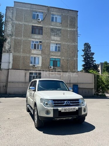 Mitsubishi Pajero 2008, 190,000 km - 3.0 l - Bakı