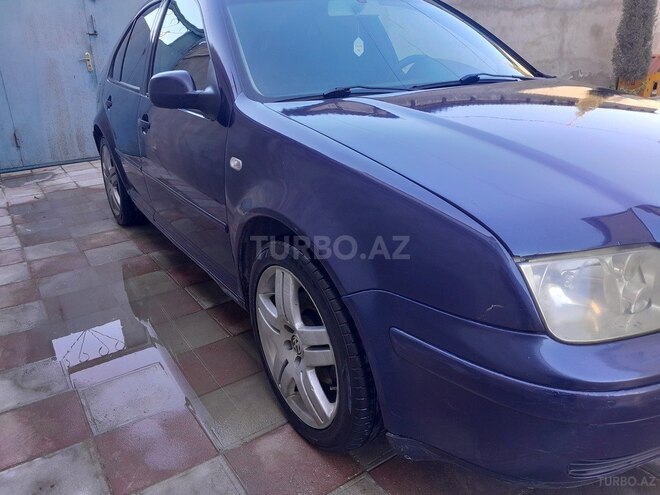 Volkswagen Bora 2000, 415,500 km - 1.9 l - Bakı