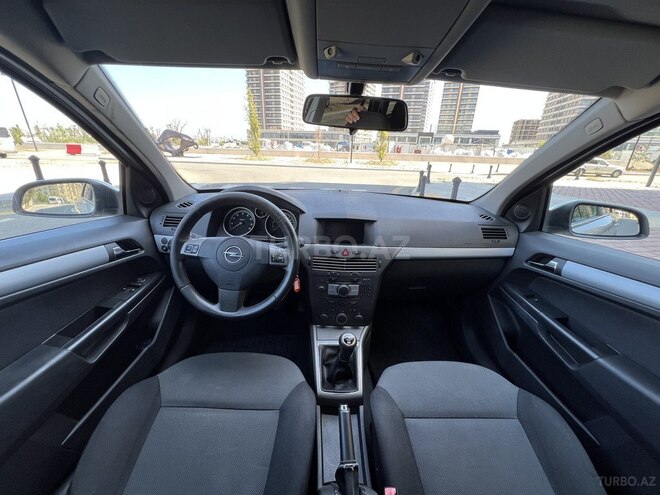 Opel Astra 2004, 226,000 km - 1.4 l - Bakı