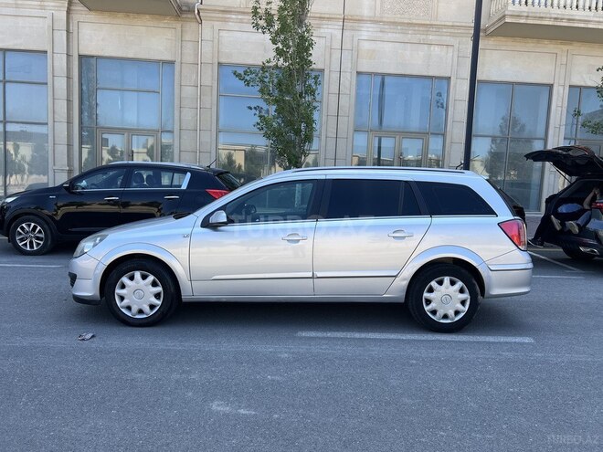 Opel Astra 2004, 226,000 km - 1.4 l - Bakı