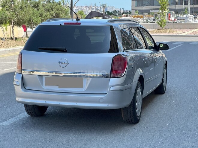 Opel Astra 2004, 226,000 km - 1.4 l - Bakı