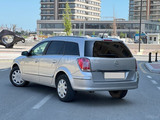 Opel Astra 2004, 226,000 km - 1.4 l - Bakı