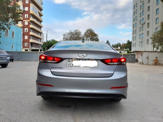 Hyundai Elantra 2016, 84,000 km - 2.0 л - Sumqayıt
